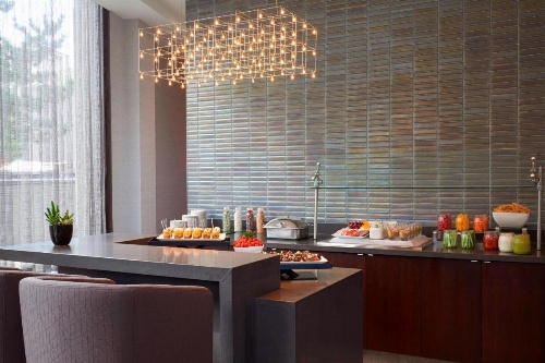 Toronto Airport Marriott Hotel image 10